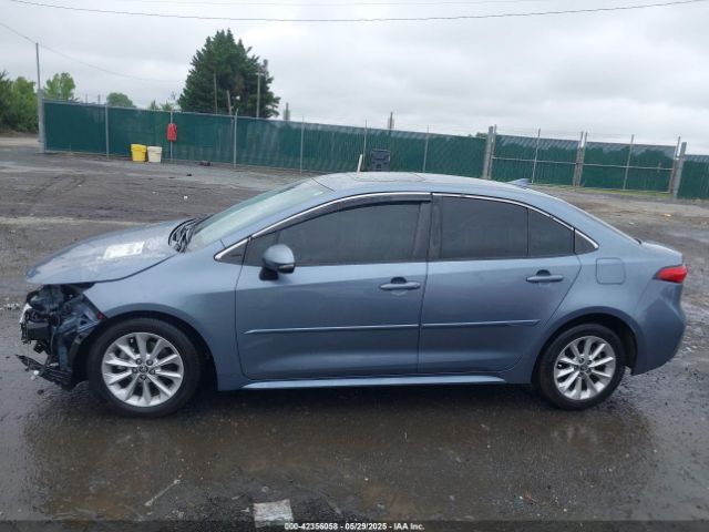 JTDFPRAE5LJ017914 Toyota Corolla Xle