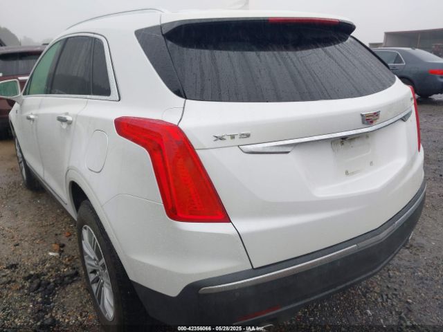 2019 CADILLAC XT5 1GYKNCRS7KZ241692 Photo 2