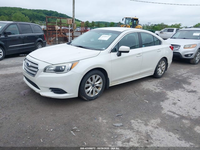Subaru Legacy 2.5i Premium 2015 4S3BNAC65F3005797 Image 2