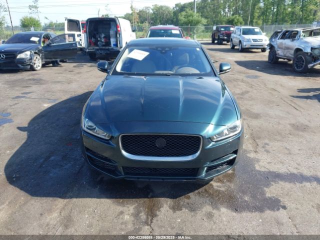 SAJAD4BV8HA974695 Jaguar Xe 35t Premium