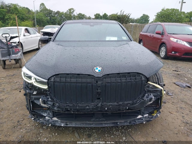BMW 740LI 2022 WBA7T2C06NCH07316 Image 13