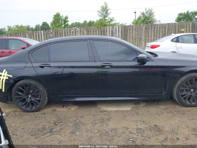 BMW 740LI 2022 WBA7T2C06NCH07316 Image 14