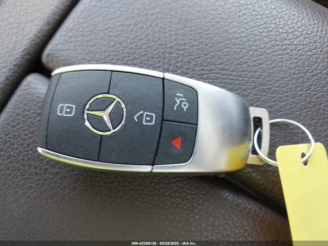 4JGFB5KB5LA252854 Mercedes-Benz m256