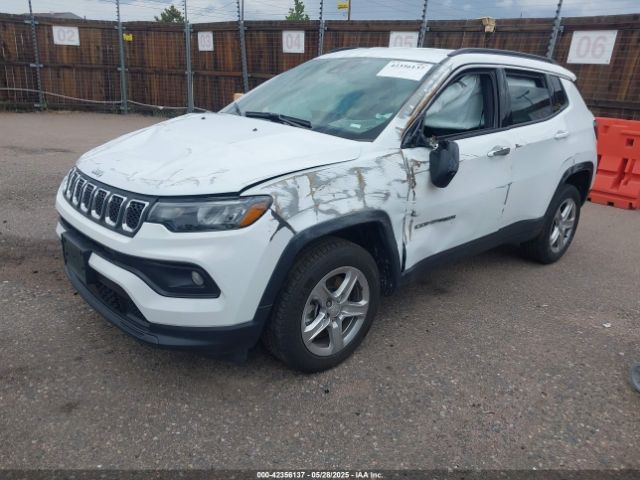 3C4NJDBNXRT603959 Jeep Compass Latitude 4x4