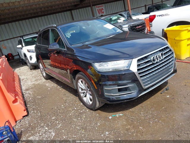 2017 AUDI Q7 WA1LAAF78HD009855