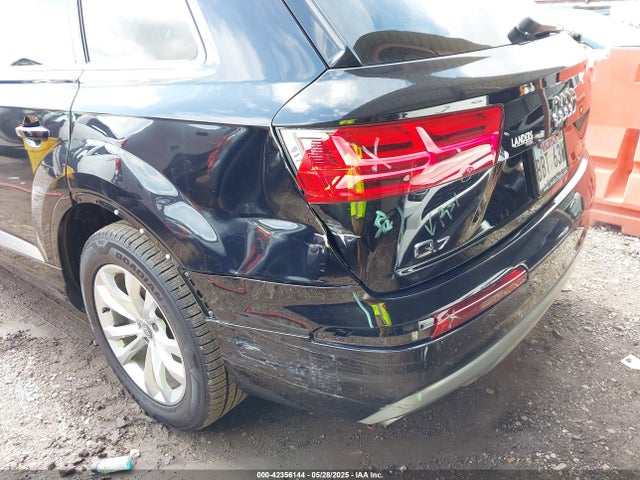 2017 Audi Q7 3.0t Premium მანქანა იყიდება აუქციონზე, vin: WA1LAAF78HD009855, აუქციონის ნომერი: 42356144