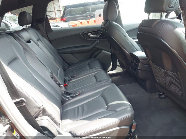 2017 AUDI Q7 WA1LAAF78HD009855 Photo 7