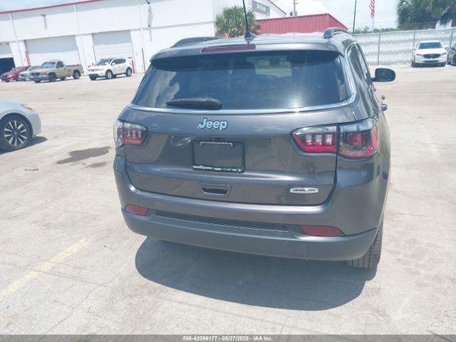 3C4NJCBB4NT137245 Jeep Compass Latitude Fwd