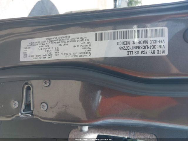 3C4NJCBB4NT137245 Jeep Compass Latitude Fwd
