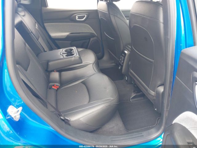 3C4NJDBN1RT111868 Jeep Compass Latitude 4x4
