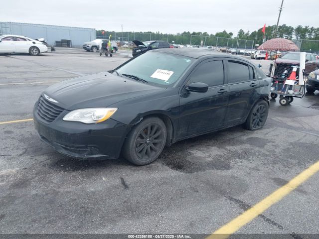 2014 CHRYSLER 200 1C3CCBBBXEN137475 Photo 1