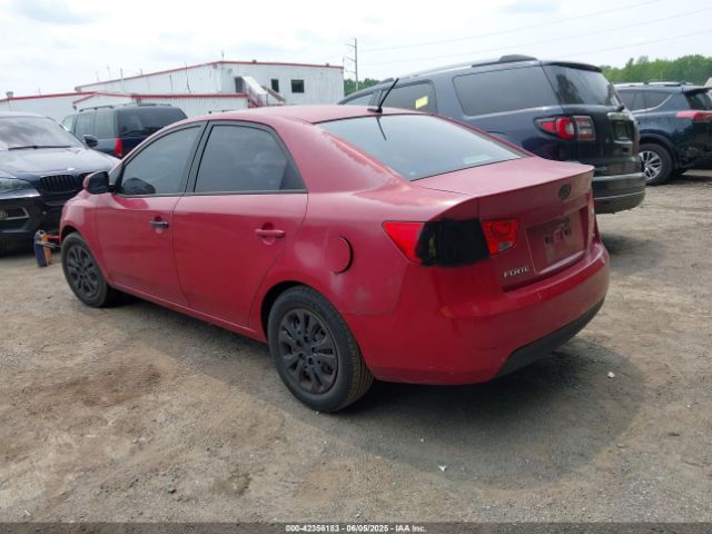 2013 KIA FORTE KNAFU4A25D5647487 Photo 2