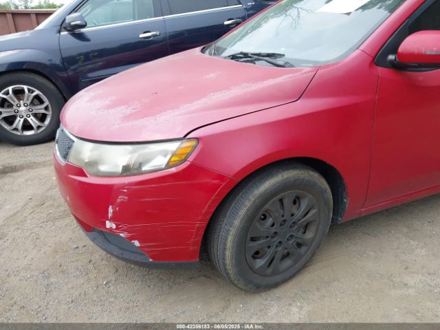 2013 KIA FORTE KNAFU4A25D5647487 Photo 5