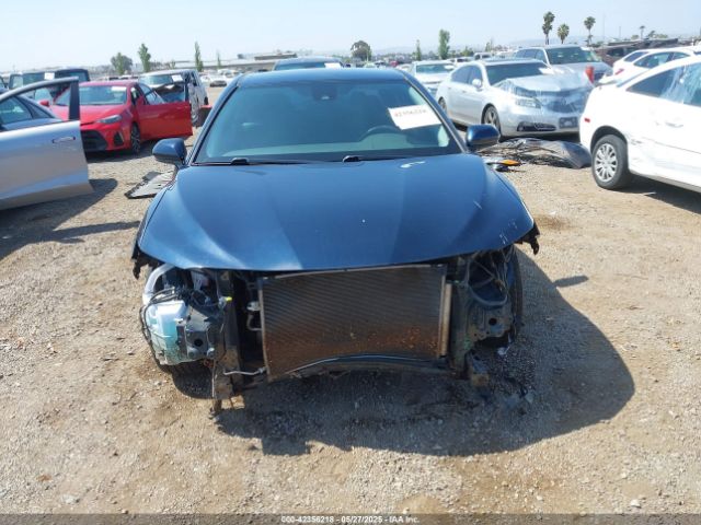 4T1B11HK4KU733211 Toyota CAMRY LE