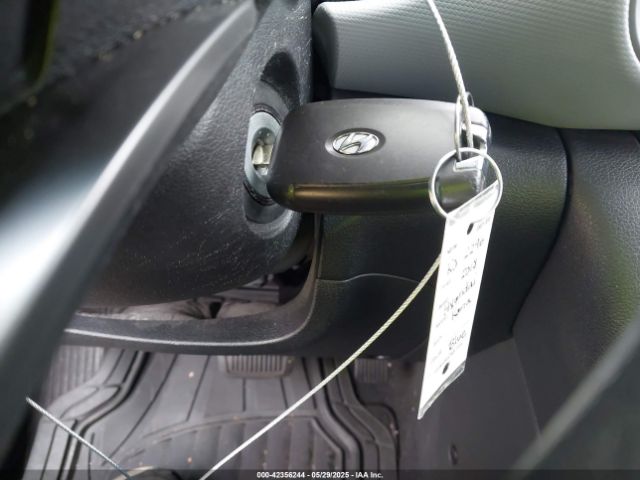 2018 HYUNDAI KONA KM8K1CAA2JU179209 Photo 10