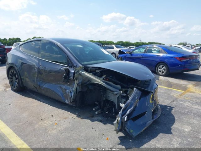 2022 TESLA MODEL Y 7SAYGDEF8NF450574
