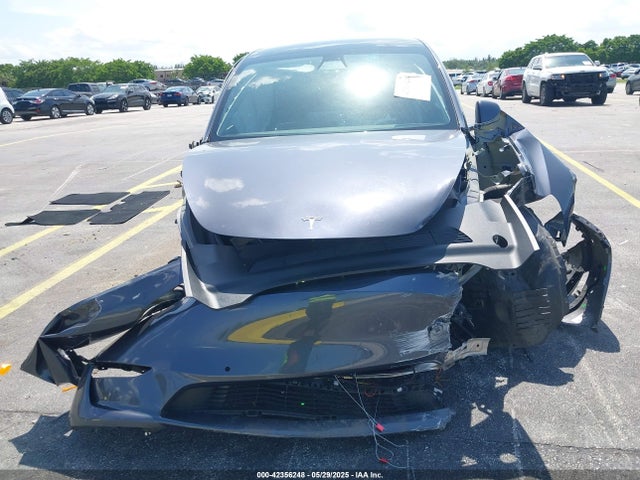 7SAYGDEF8NF450574 Tesla 2022