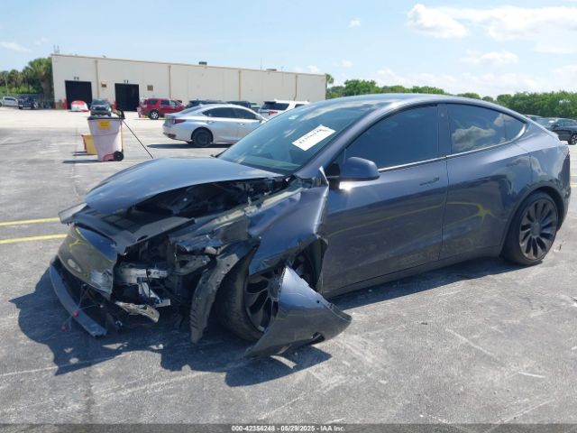 2022 TESLA MODEL Y 7SAYGDEF8NF450574 Photo 1