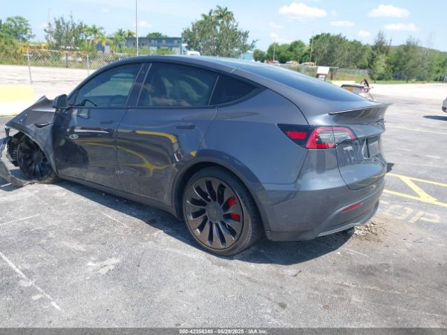 2022 TESLA MODEL Y 7SAYGDEF8NF450574 Photo 2