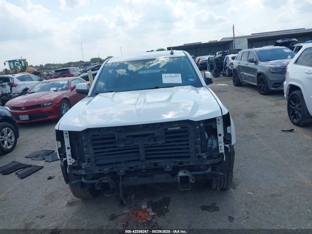 3GCPCREC1JG172872 Chevrolet l83 - sidi: spark ignited direct injection, vvt: variable valve timing, afm, e85 max, alum