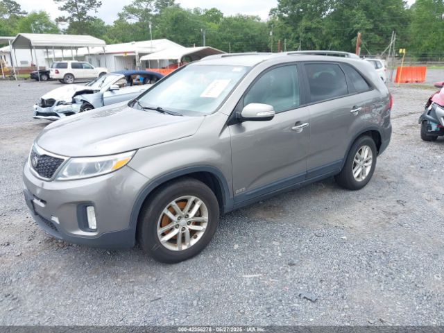 5XYKTCA67FG603017 KIA SORENTO LX