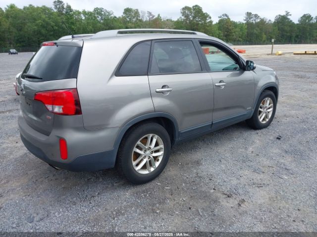 5XYKTCA67FG603017 KIA SORENTO LX