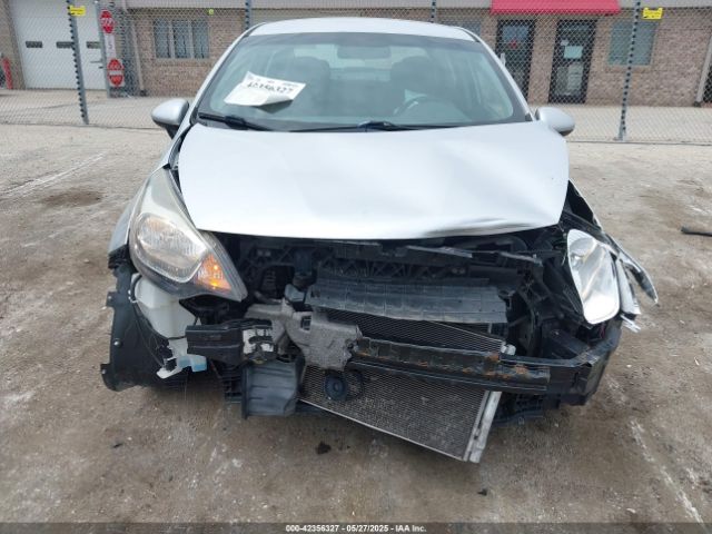KNADM4A31G6695258 KIA RIO LX