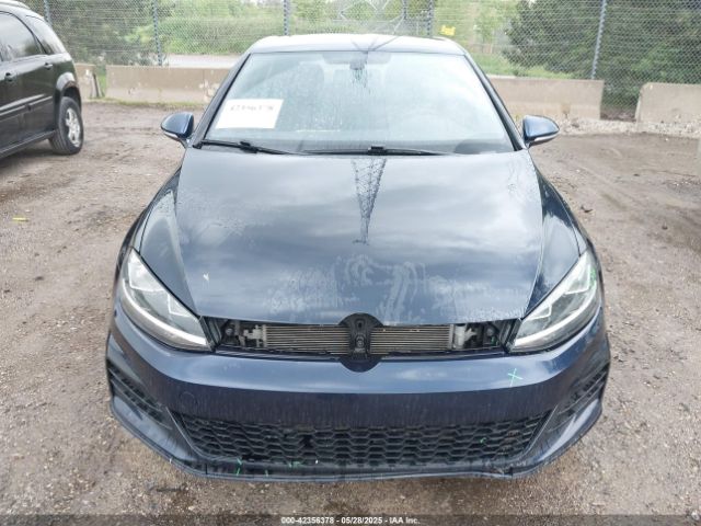 3VW547AU8JM290617 Volkswagen Golf GTI