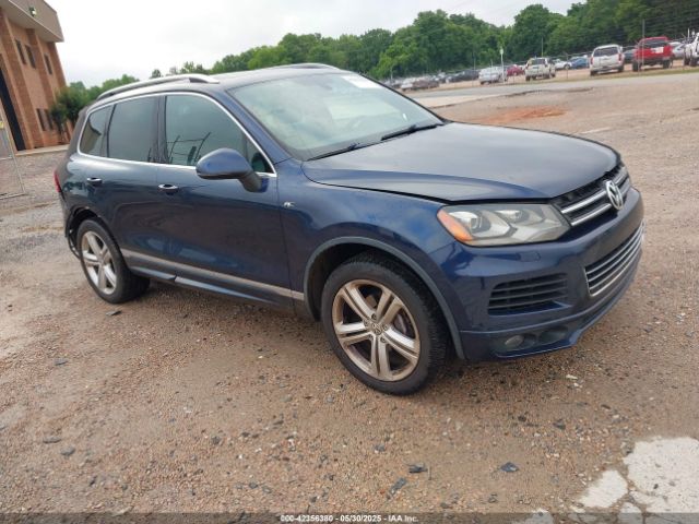 2014 VOLKSWAGEN TOUAREG WVGDF9BP8ED015095