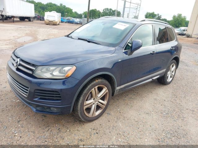 2014 VOLKSWAGEN TOUAREG WVGDF9BP8ED015095 Photo 1