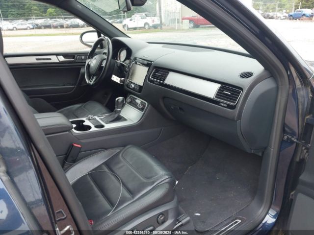 2014 VOLKSWAGEN TOUAREG WVGDF9BP8ED015095 Photo 4