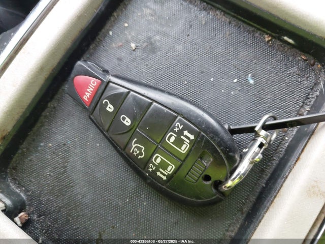2C4RC1BG4ER217613 Chrysler Town & Country Touring