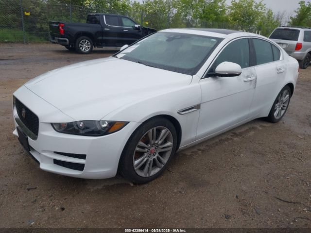 2019 JAGUAR XE SAJAR4FX5KCP52589 Photo 1