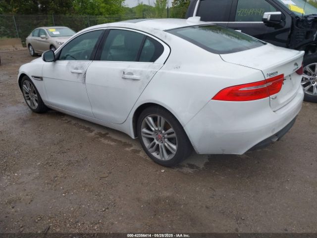2019 JAGUAR XE SAJAR4FX5KCP52589 Photo 2