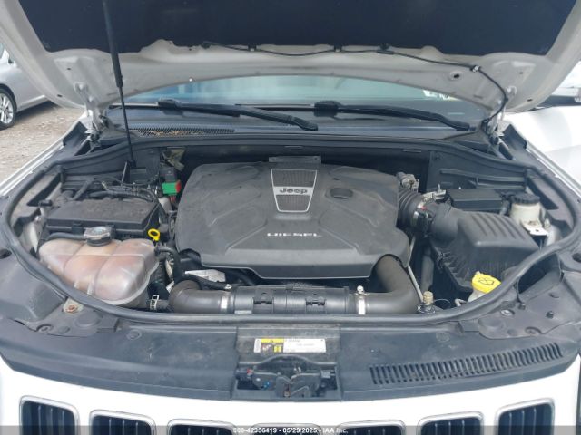 2015 JEEP GRAND CHEROKEE 1C4RJFBM0FC677290 Photo 9