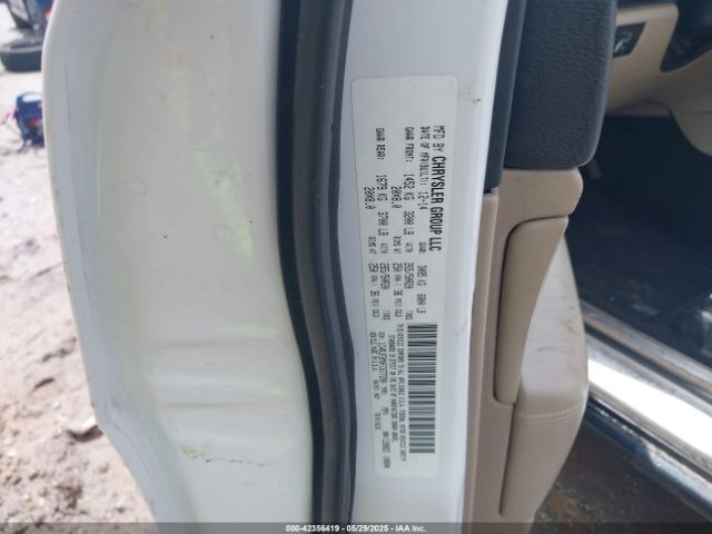 2015 JEEP GRAND CHEROKEE 1C4RJFBM0FC677290 Photo 8