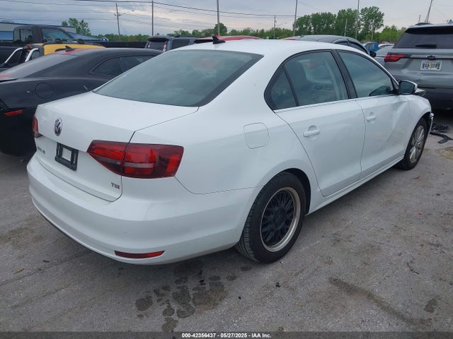 3VWD67AJ0GM394894 Volkswagen Jetta 1.4t Se