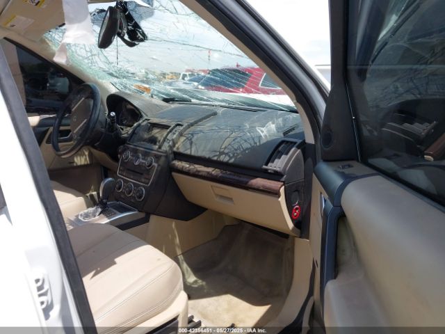 SALFR2BG4EH403437 Land Rover LR2