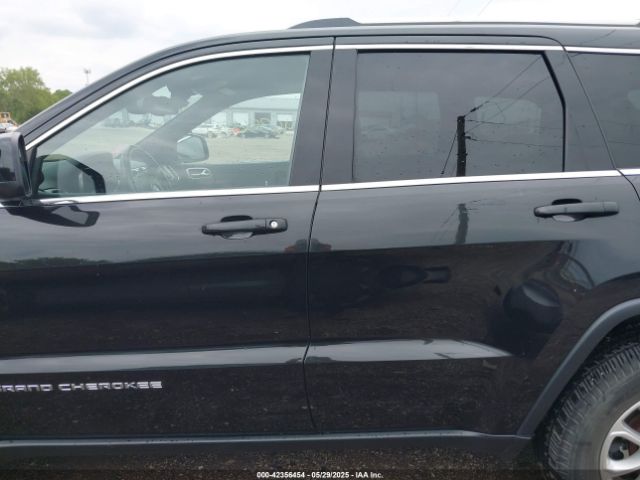 1C4RJFAG4FC895759 Jeep Grand Cherokee Laredo