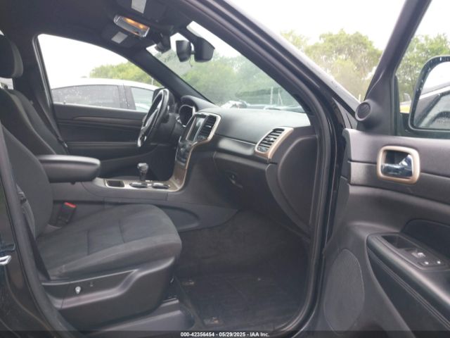 1C4RJFAG4FC895759 Jeep Grand Cherokee Laredo
