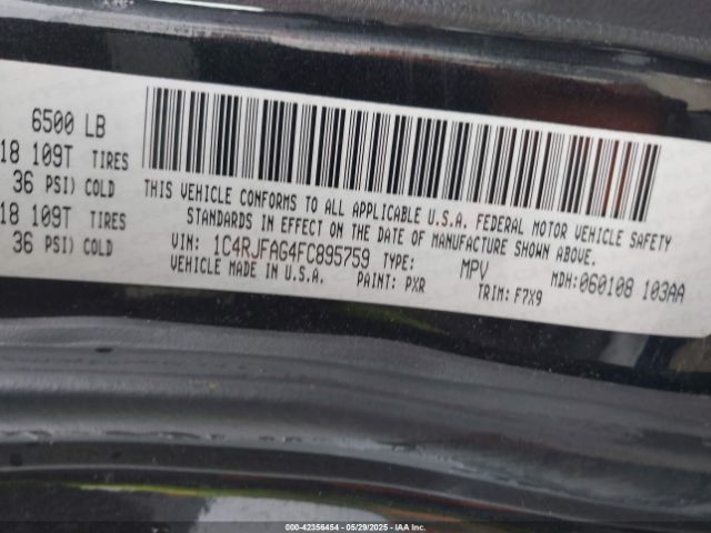 1C4RJFAG4FC895759 Jeep Grand Cherokee Laredo