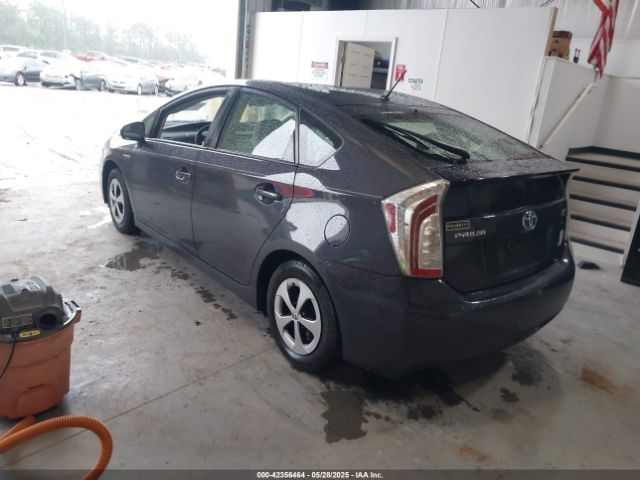 JTDKN3DU0E1742795 Toyota Prius Two