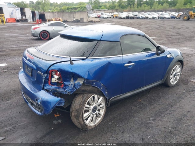 2012 MINI COOPER COUPE WMWSX3C50CT155189 Photo 3