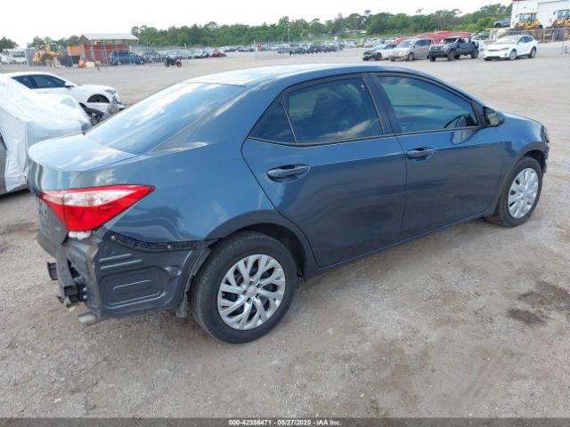 2017 TOYOTA COROLLA 2T1BURHE4HC810864 Photo 3