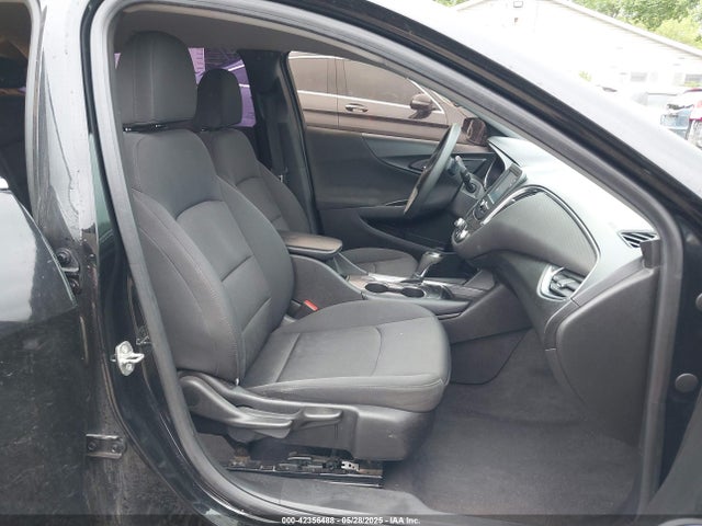 1G1ZE5ST9GF203966 Chevrolet MALIBU 1LT