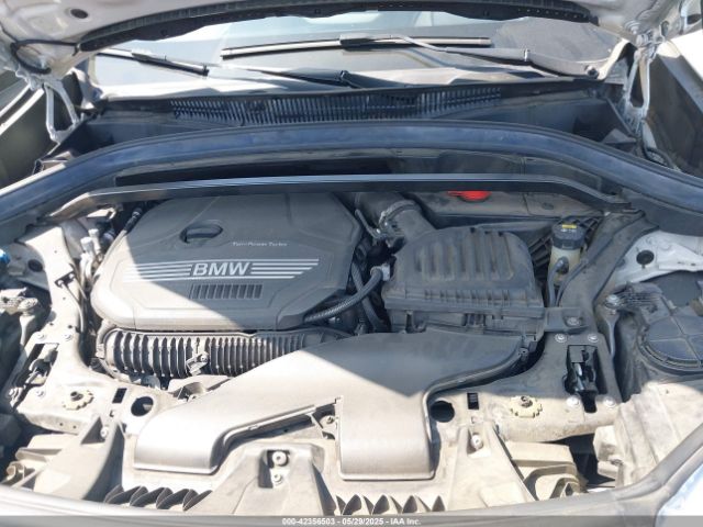 2021 BMW X1 WBXJG7C04M5S34691 Photo 9