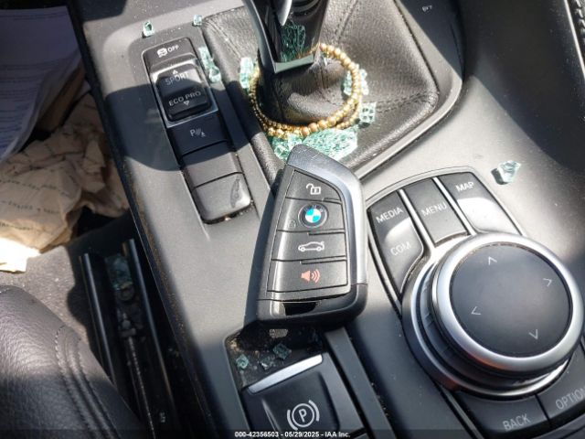 2021 BMW X1 WBXJG7C04M5S34691 Photo 10