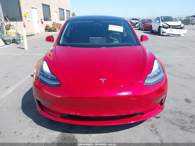 5YJ3E1EA5JF039997 Tesla MODEL 3