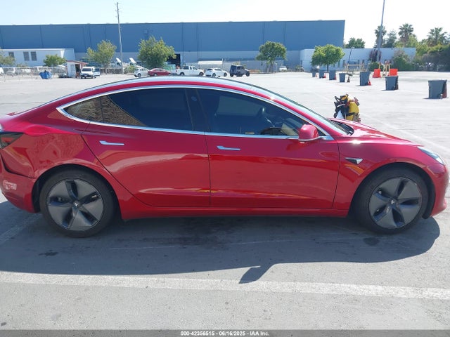 5YJ3E1EA5JF039997 Tesla MODEL 3