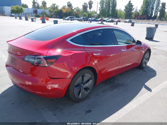 2018 TESLA MODEL 3 5YJ3E1EA5JF039997 Photo 3